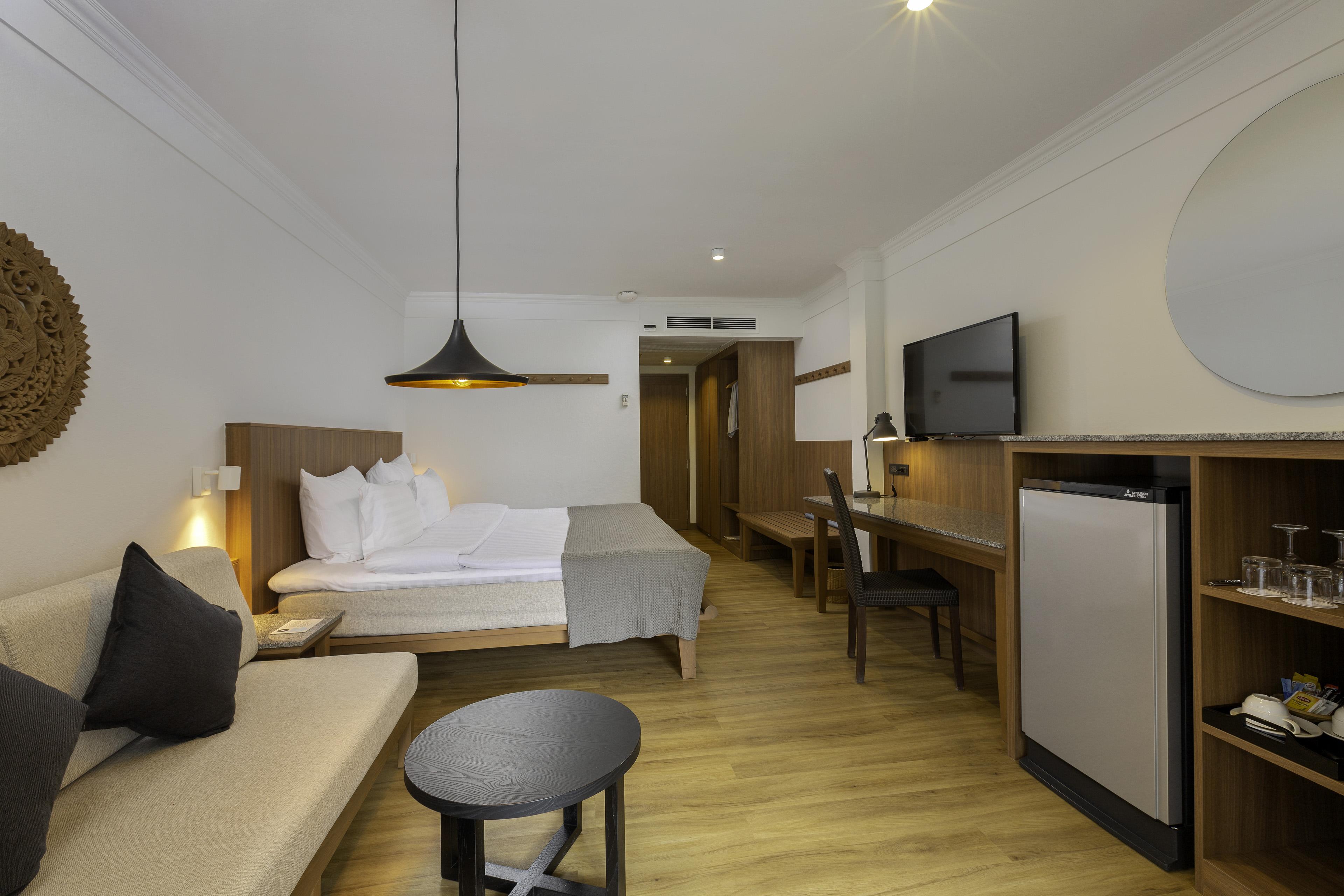Sunprime Kamala Beach (Adults Only) Екстериор снимка