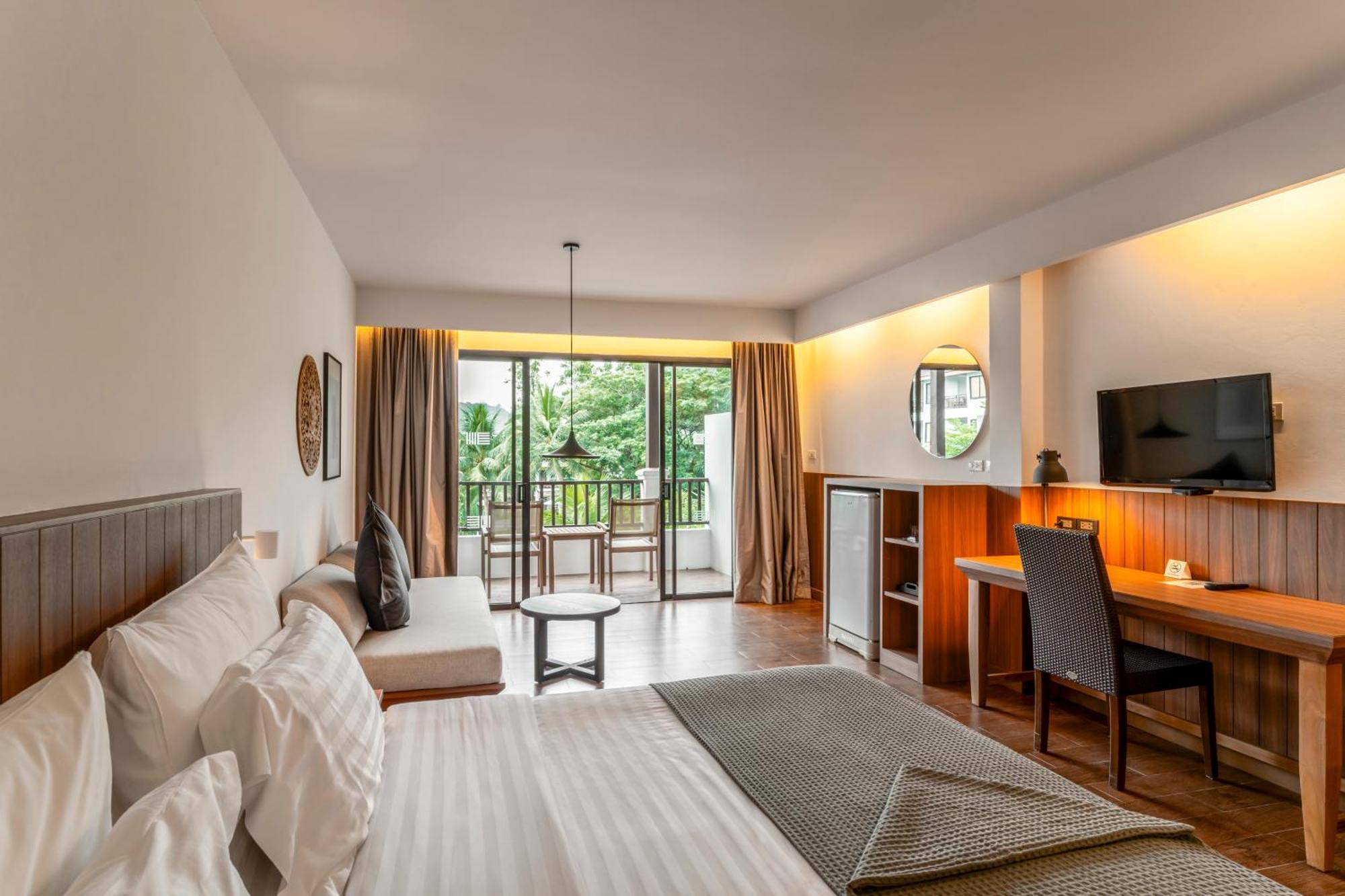 Sunprime Kamala Beach (Adults Only) Екстериор снимка