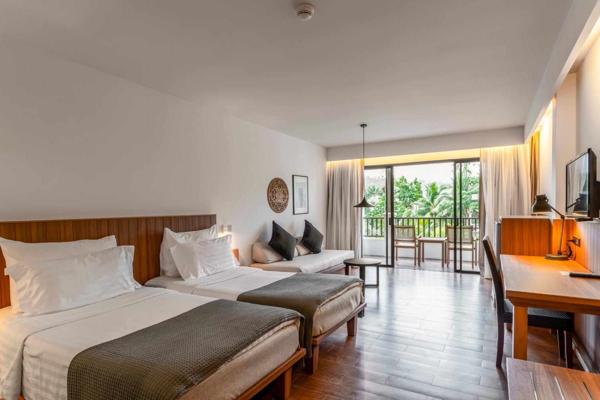 Sunprime Kamala Beach (Adults Only) Екстериор снимка